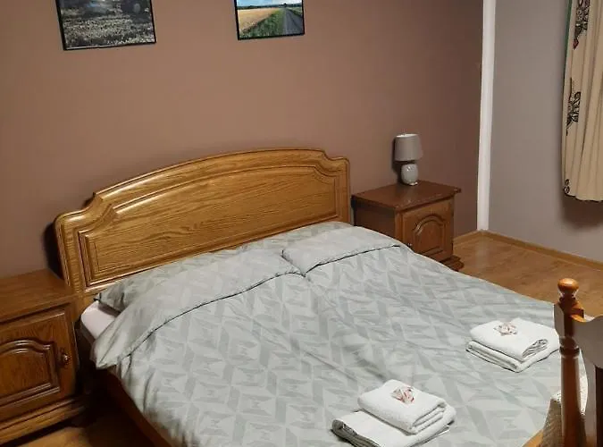 בית חווה Na Izerskim Wzgorzu Mirsk