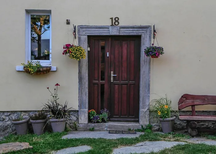 Na Izerskim Wzgorzu בית חווה