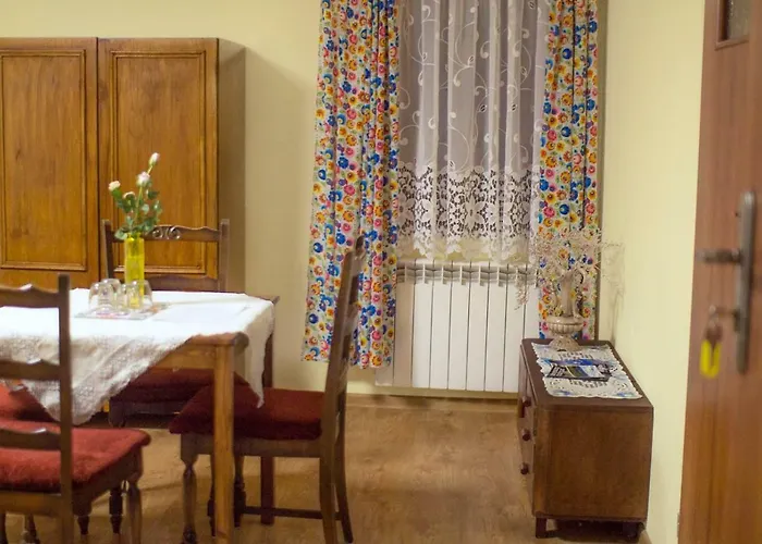 Na Izerskim Wzgorzu בית חווה Mirsk