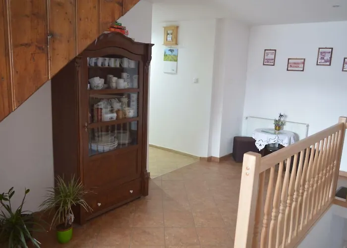 Na Izerskim Wzgorzu בית חווה *