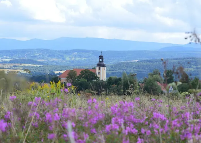 Na Izerskim Wzgorzu בית חווה