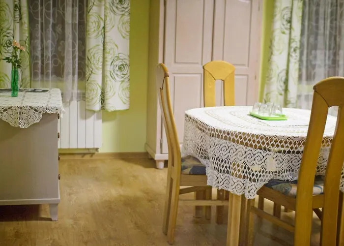 Na Izerskim Wzgorzu בית חווה Mirsk